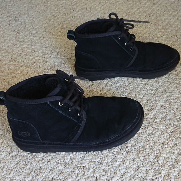 Ugg Classic Neumel Boots in black size 6 - Picture 1 of 12
